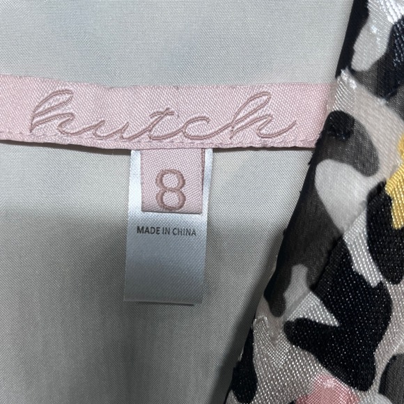 Hutch Romper Shorts Size 8 Tan Leopard‎ Print Jumpsuit Short Sleeve Belted 3288 - Picture 4 of 9